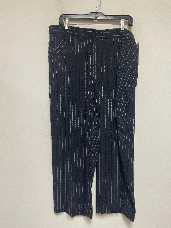 Classic wool pants for cold weather elegance -Pants Wide Leg By Eileen Fisher In Striped Pattern, Size: 16