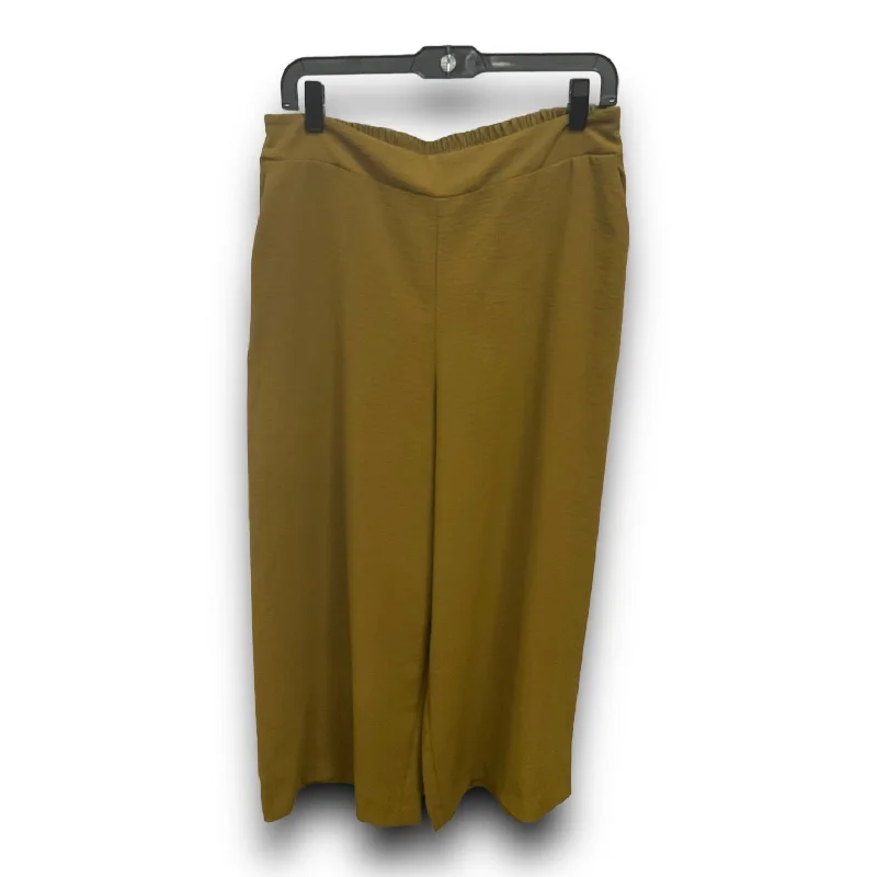 Durable twill pants for tough outdoor jobs -Pants Wide Leg By Nine West In Green, Size: L