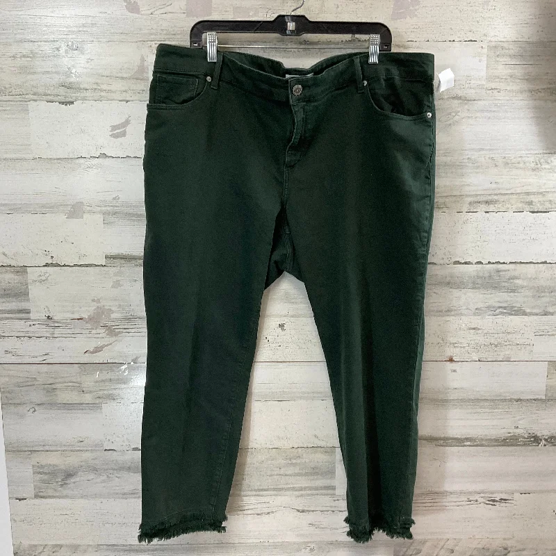 Tailored slim pants for polished business looks -Pants Cropped By Loft In Green, Size: 22