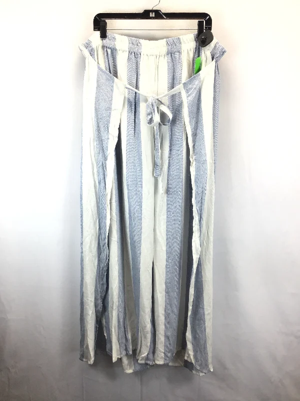 Elegant wide-leg pants for upscale dinner dates -Pants Other By Ashley Stewart In Blue & White, Size: 26