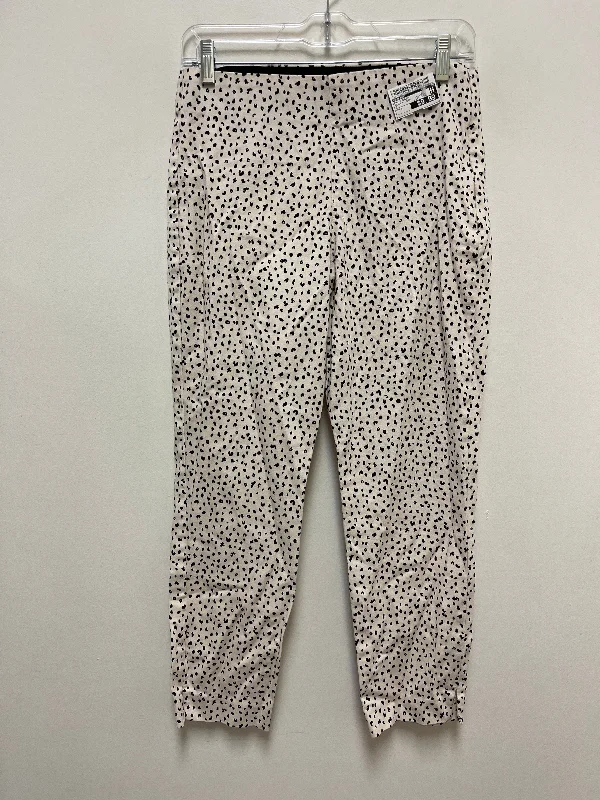 Waterproof rain pants for stormy weather protection -Pants Other By Old Navy In Black & Cream, Size: 8