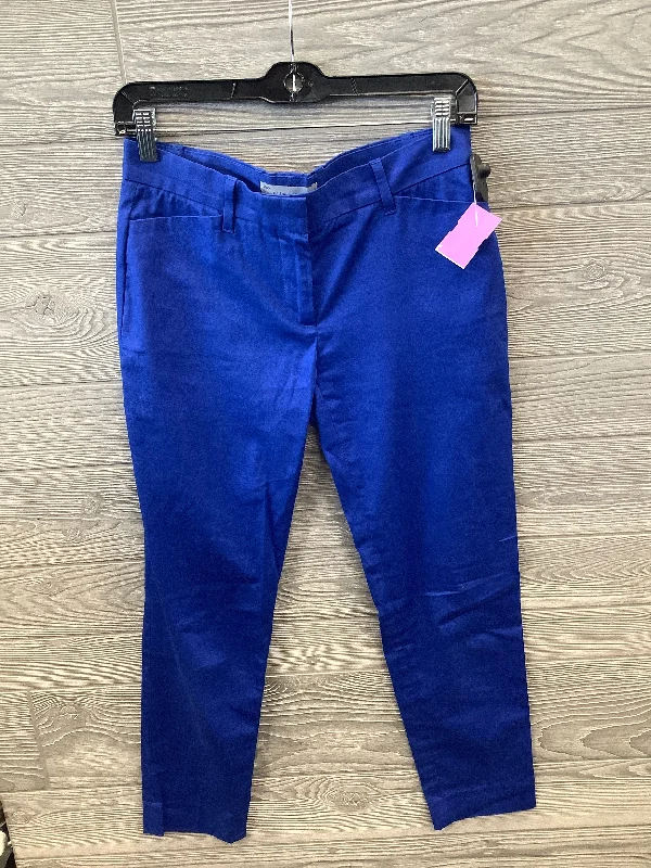 Tapered ankle pants for sleek modern silhouettes -Pants Cropped By Gap In Blue, Size: 0