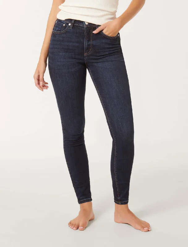 Cutoff Shorts Jeans for Fun -Nala Mid-Rise Skinny Jeans