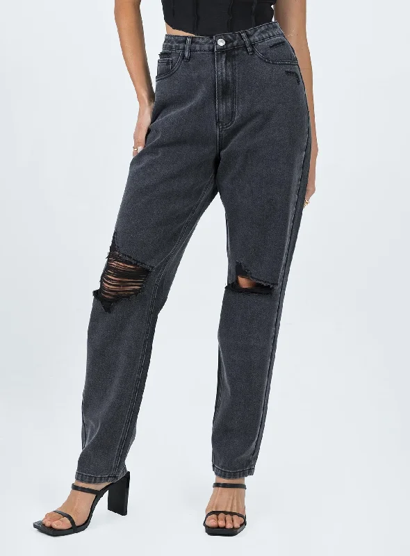 Flare Jeans for Retro Vibe -Emmette High Waisted Mom Jean Washed Black