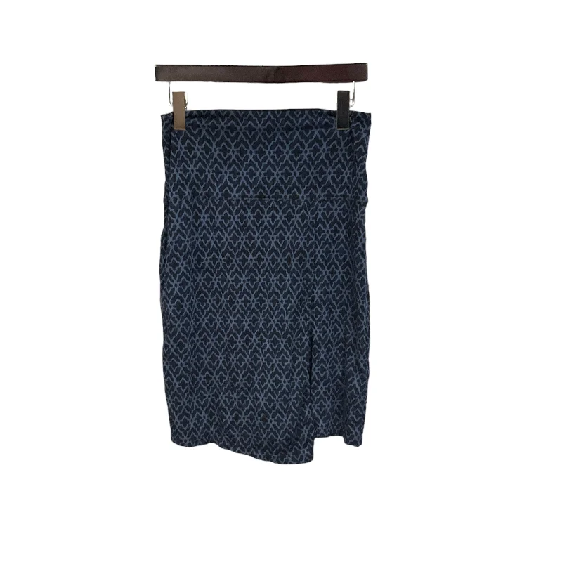 Cute denim skirts for youthful cool -Skirt Mini & Short By Athleta In Blue, Size: S