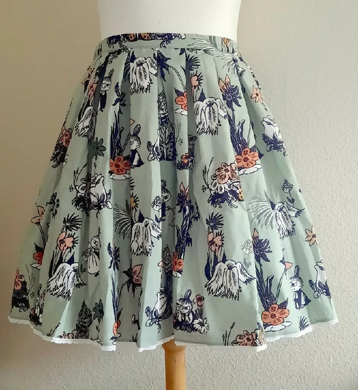 Patterned skirts for artistic standout appeal -Moomin skirt