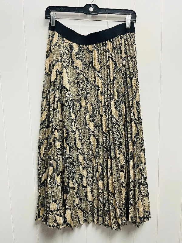 Trendy skirts with asymmetrical hem lines -Skirt Maxi By H&m In Black & Cream, Size: M