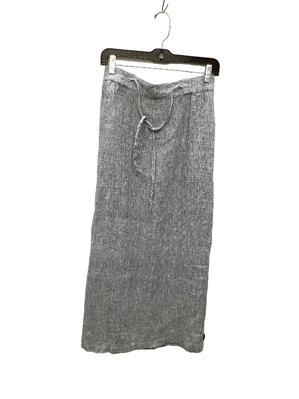 Designer mini skirts for high-end appeal -Skirt Maxi By Tahari By Arthur Levine In Grey, Size: L