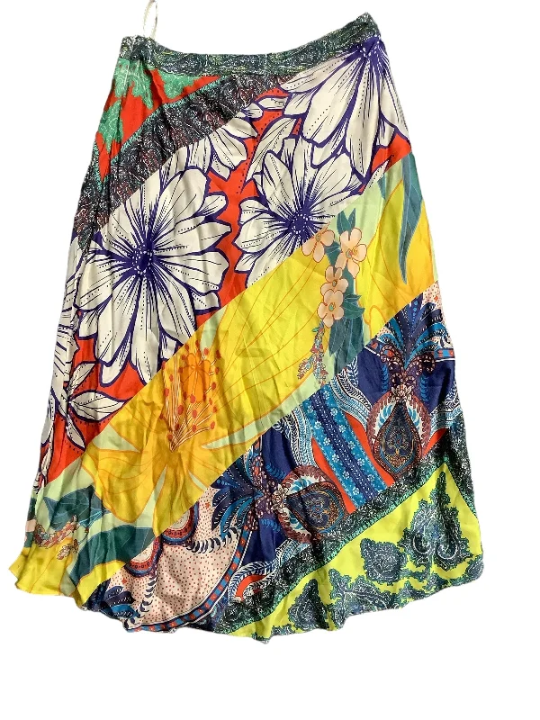 A-line skirts for classic wardrobe essentials -Skirt Midi By Farm Rio In Multi-colored, Size: M