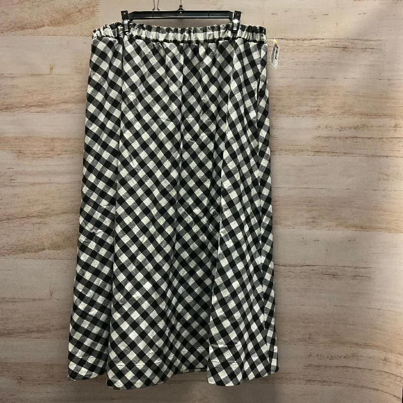 Casual skirts for effortless everyday wear -Skirt Maxi By Maeve In Checkered Pattern, Size: 12