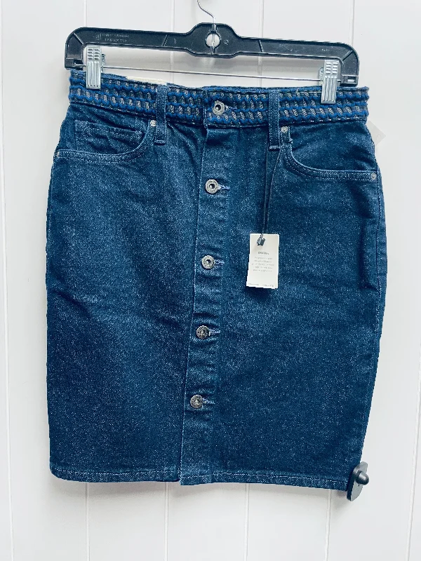 Denim Skirts with Studs for Punk -Blue Denim Skirt Mini & Short Levis, Size 4