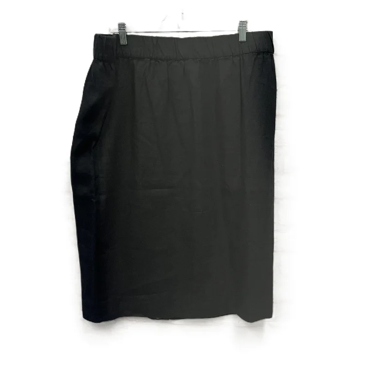 Affordable skirts with trendy slit details -Skirt Mini & Short By J. Crew In Black, Size: 18