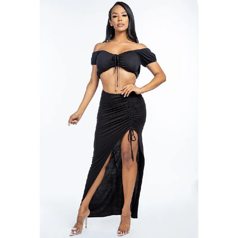 Designer skirts for luxury fashion flair -Solid Ruched Front Off The Shoulder Short Sleeve Cropped Top And Side Ruched Asymmetrical Skirt Two Piece Set