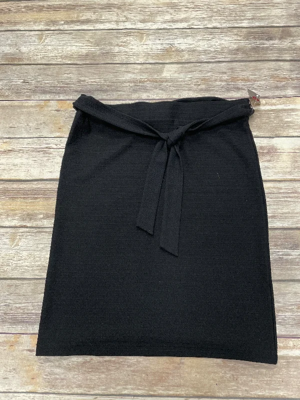 Affordable skirts with basic solid colors -Skirt Midi By Loft In Black, Size: L