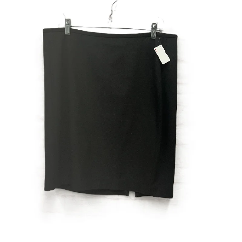 Vintage pencil skirts for nostalgic chic -Skirt Mini & Short By White House Black Market In Black, Size: 14