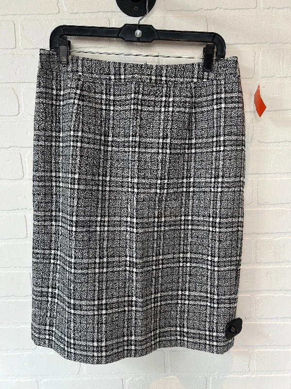 Lightweight skirts for warm season chic -Black White Skirt Midi Pendleton, Size 10